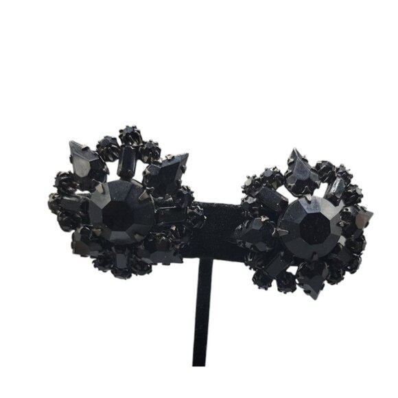 Schreiner New York Runway Style Clip On Earrings Black Rhinestone Cluster VTG - Picture 3 of 16